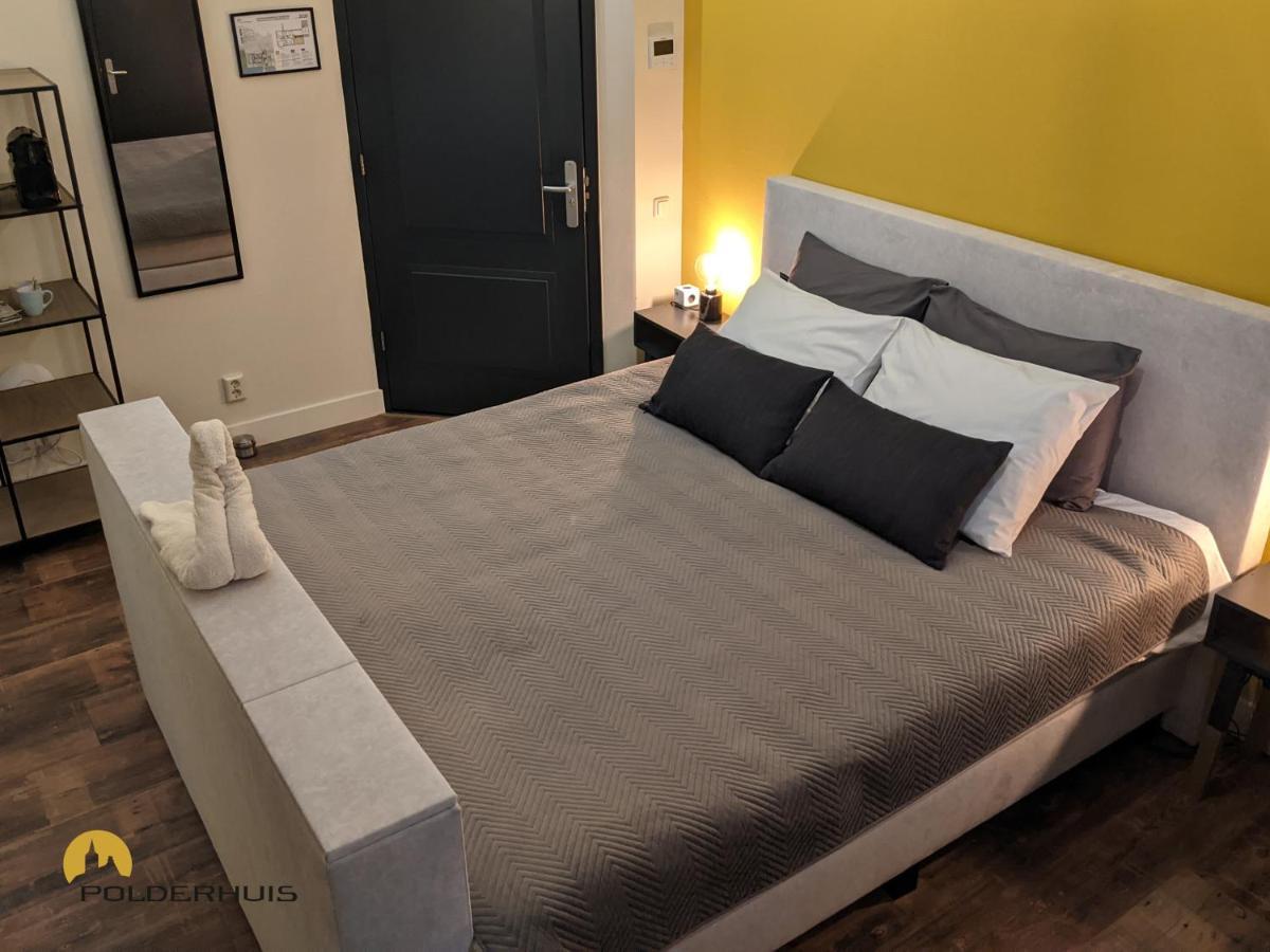 Bed & Breakfast Polderhuis 3*